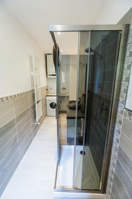 Lippo Bologna Butterfly Apartment מראה חיצוני תמונה