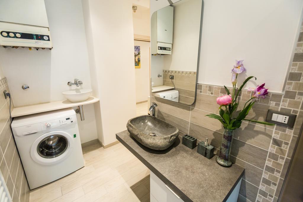 Lippo Bologna Butterfly Apartment מראה חיצוני תמונה